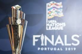 梅西帽子戏法引发热议 苏醒点评精彩瞬间